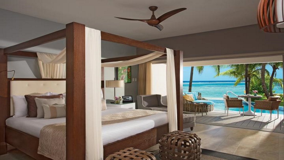  Junior Suite Swim out Ocean View